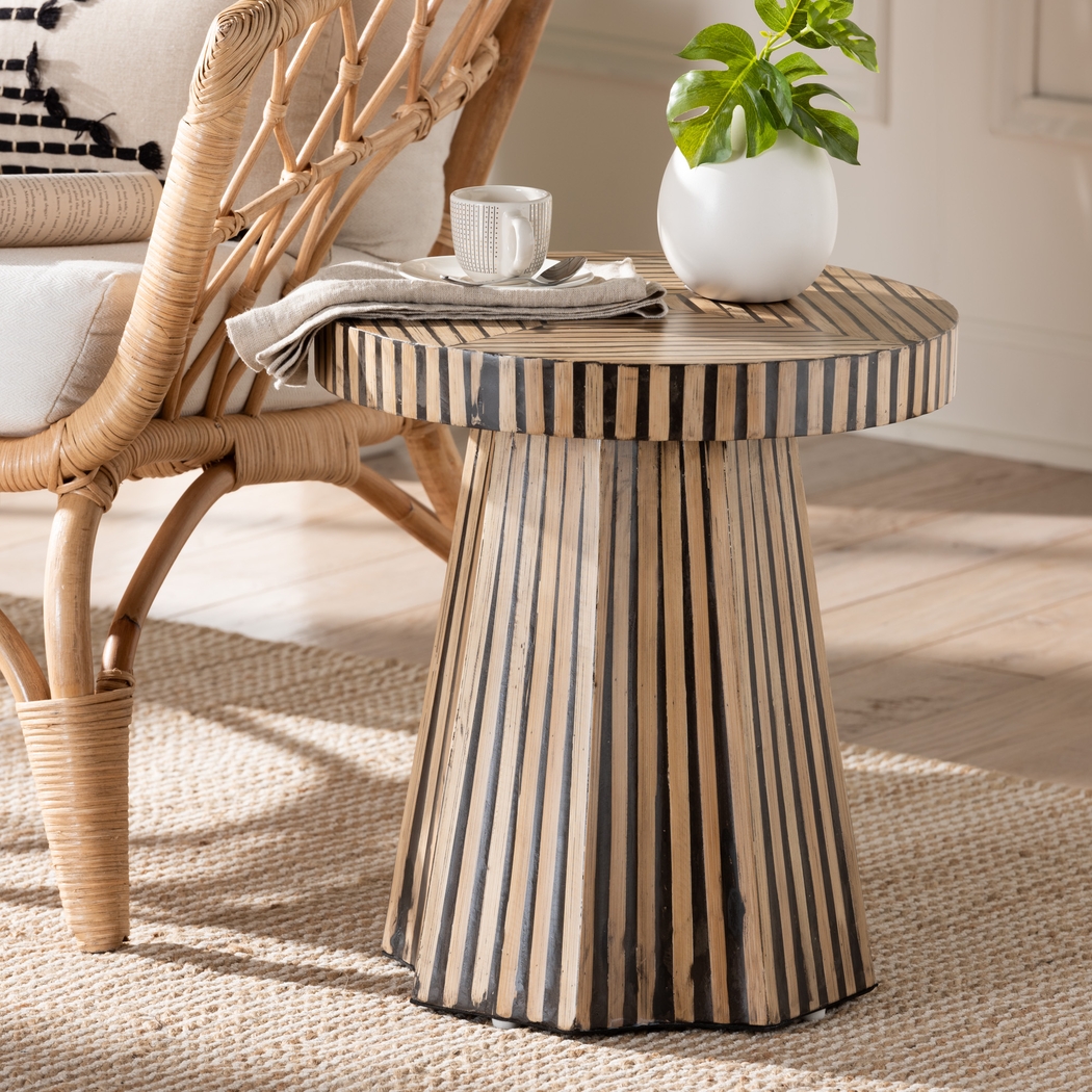 Chinkapin Brown End Table - Thumbnail - Image 2