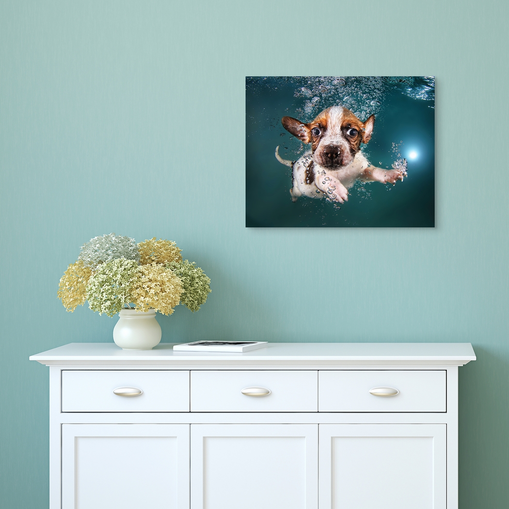 Chipper's Dive Artwork - Thumbnail - Image 3