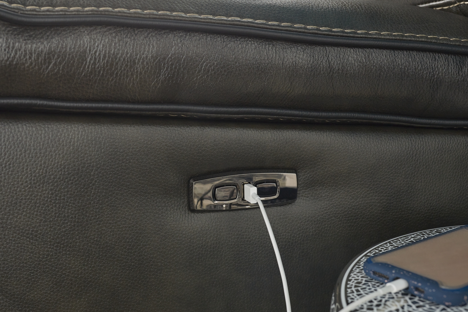 Bernsley Gray Leather 8 Pc Dual Power Reclining Living Room - Thumbnail - Image 3