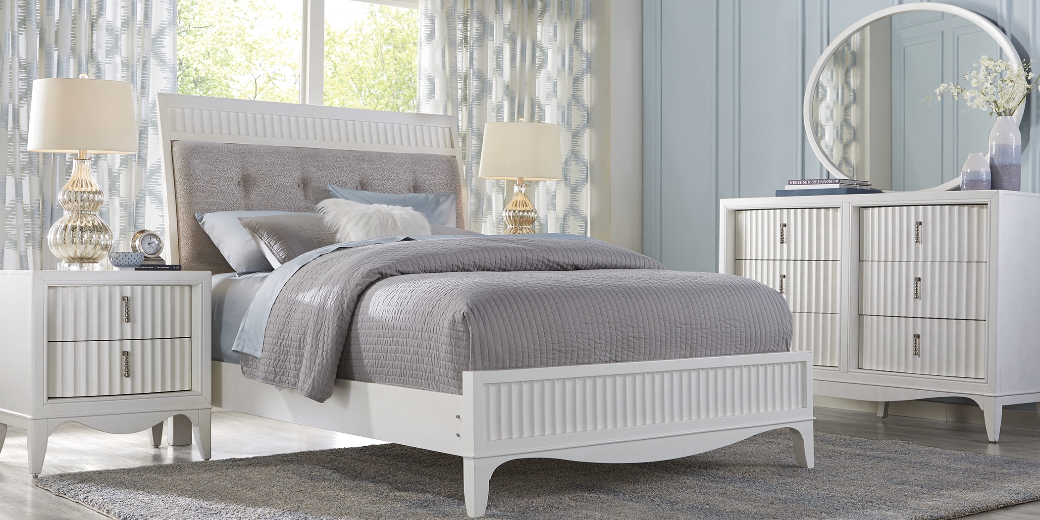 Cindy Crawford Home Clarendon Heights White 5 Pc King Panel Bedroom - Thumbnail - Image 1