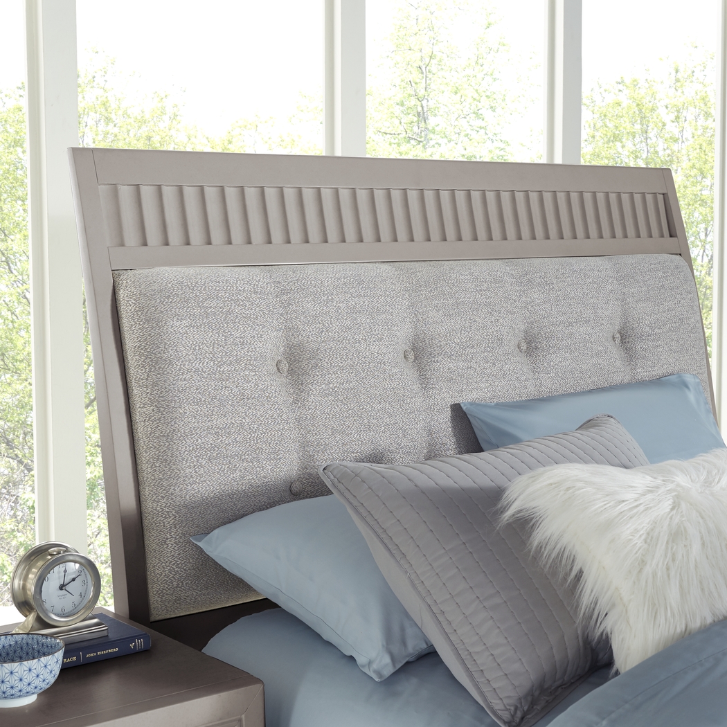 Cindy Crawford Home Clarendon Heights Gray 5 Pc Queen Panel Bedroom - Thumbnail - Image 3