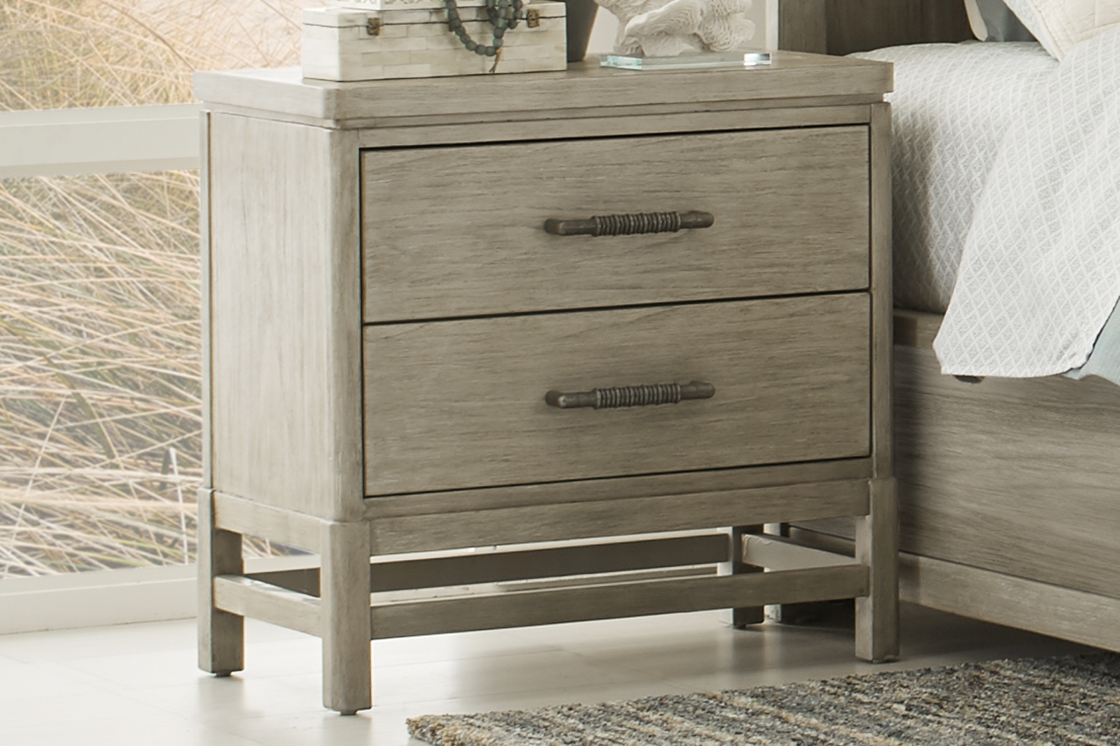 Cindy Crawford Home Golden Isles Gray 8 Pc King Panel Bedroom - Thumbnail - Image 9