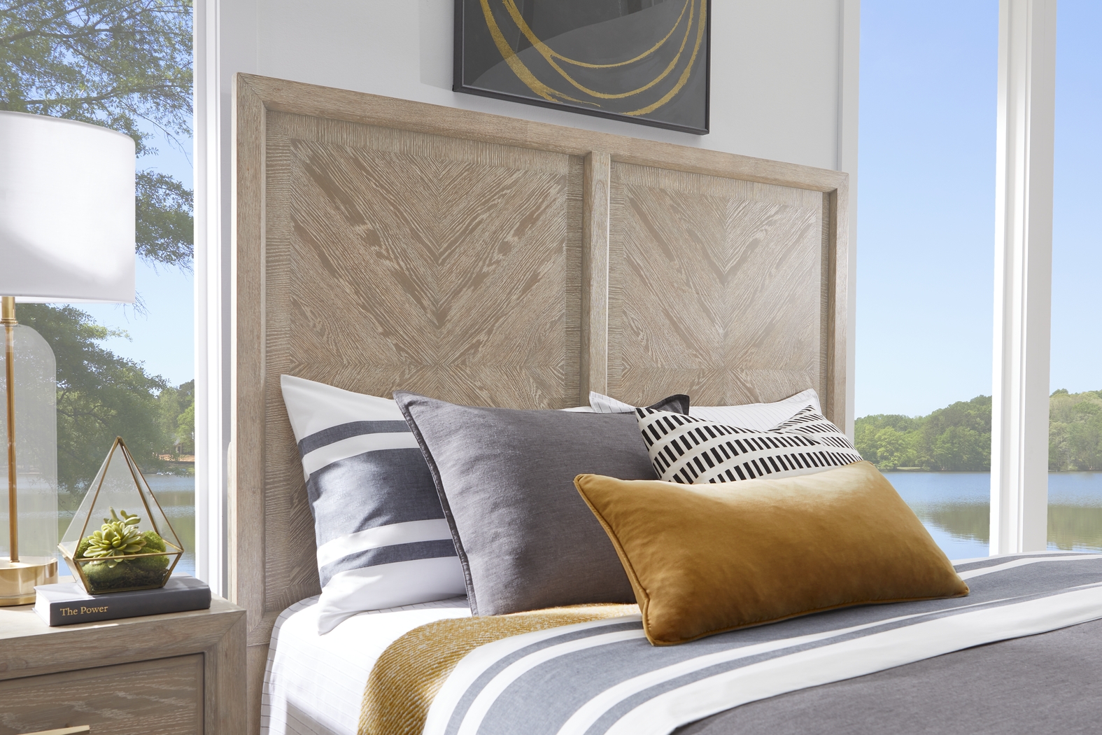 Kailey Park Light Oak Finish 5 Pc King Panel Bedroom - Thumbnail - Image 3