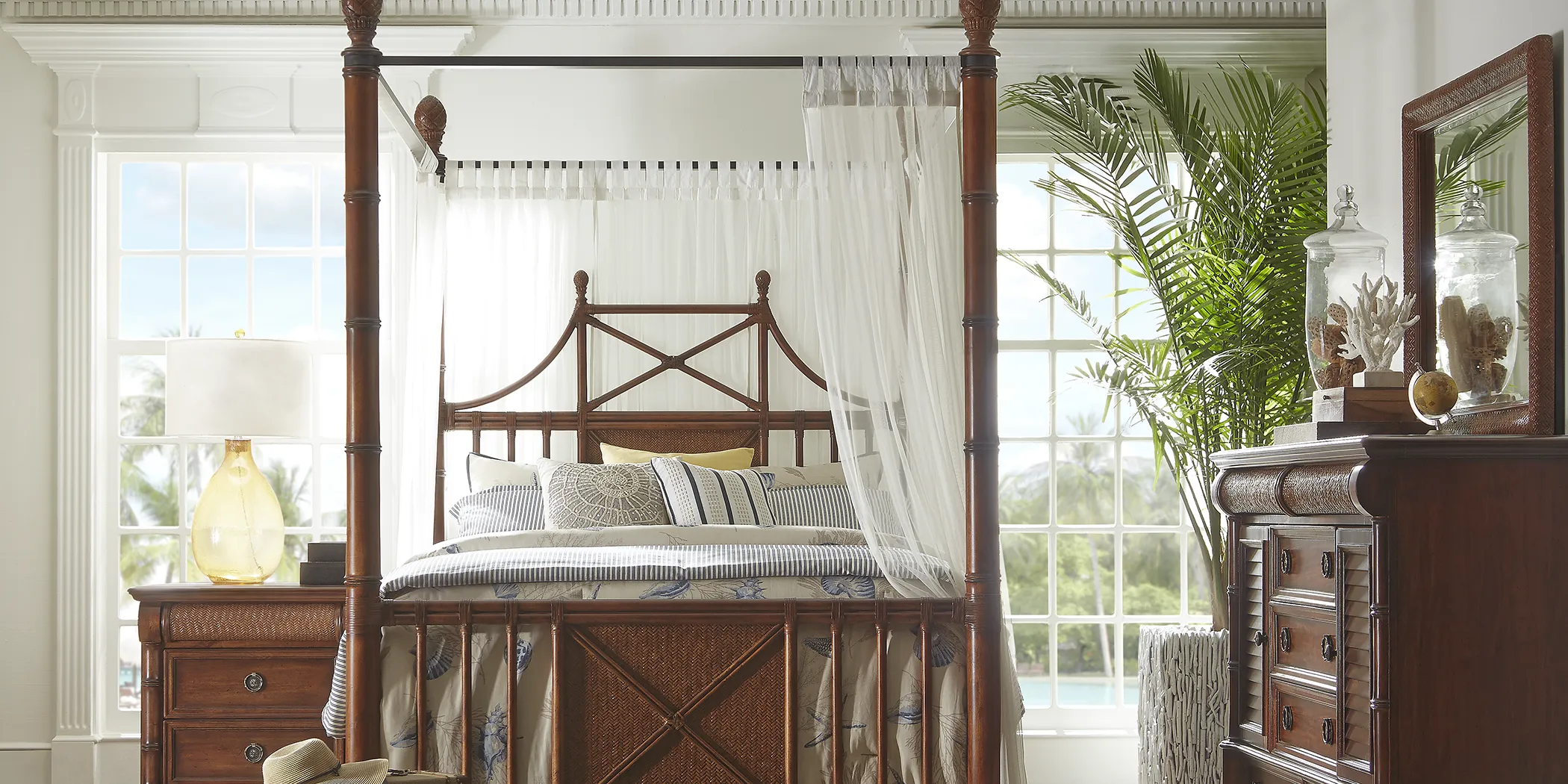 Cindy Crawford Home Key West Tobacco Canopy X 6 Pc Queen Bedroom - Thumbnail - Image 1