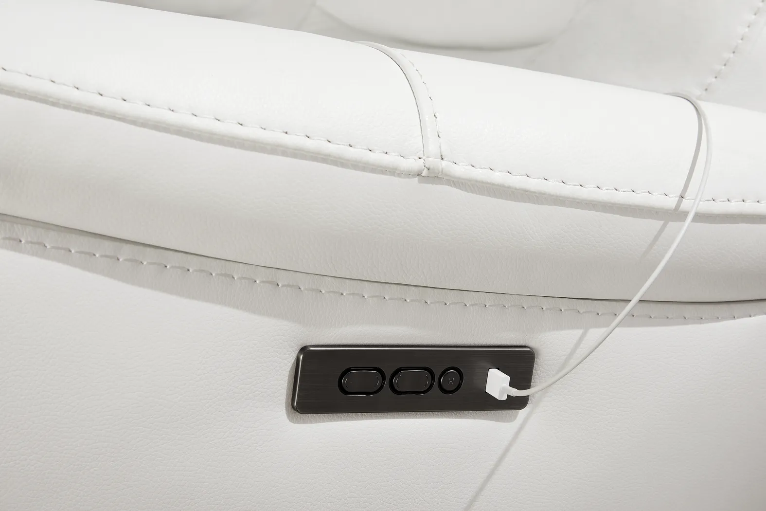 Regis Park White Leather 5 Pc Dual Power Reclining Sectional - Image 7