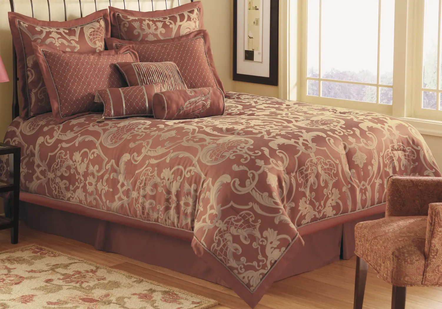 Cindy Crawford Home Arcadia 9 Pc Queen Linens Set - Thumbnail - Image 1