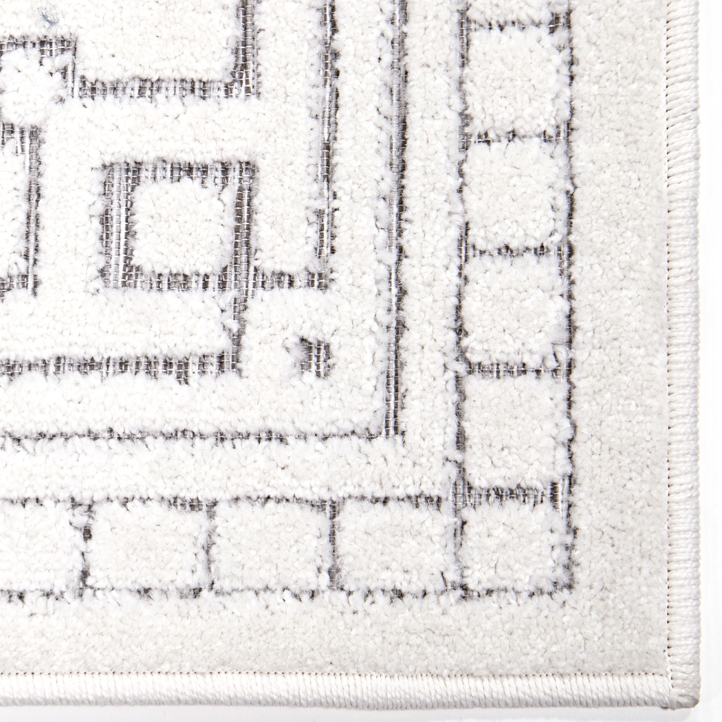 Clapp White 5'2 x 7'6 Rug - Thumbnail - Image 3