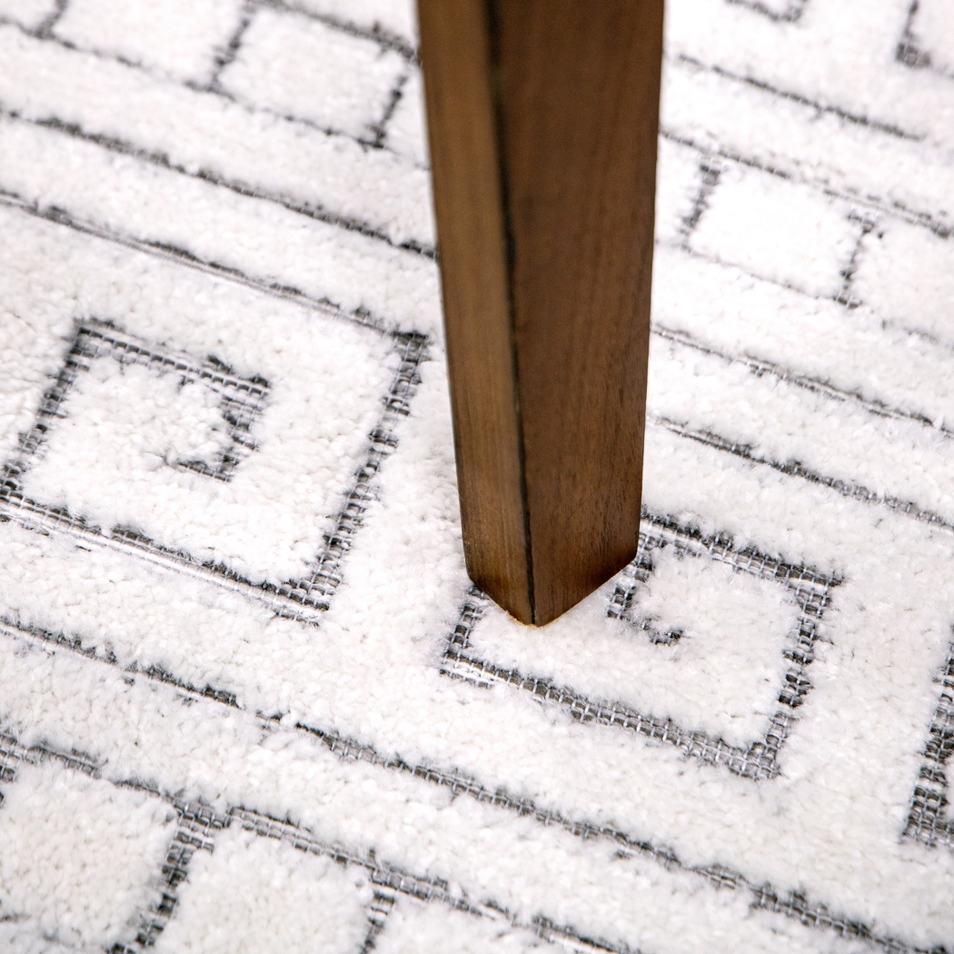 Clapp White 7'9 x 10'10 Rug - Thumbnail - Image 7