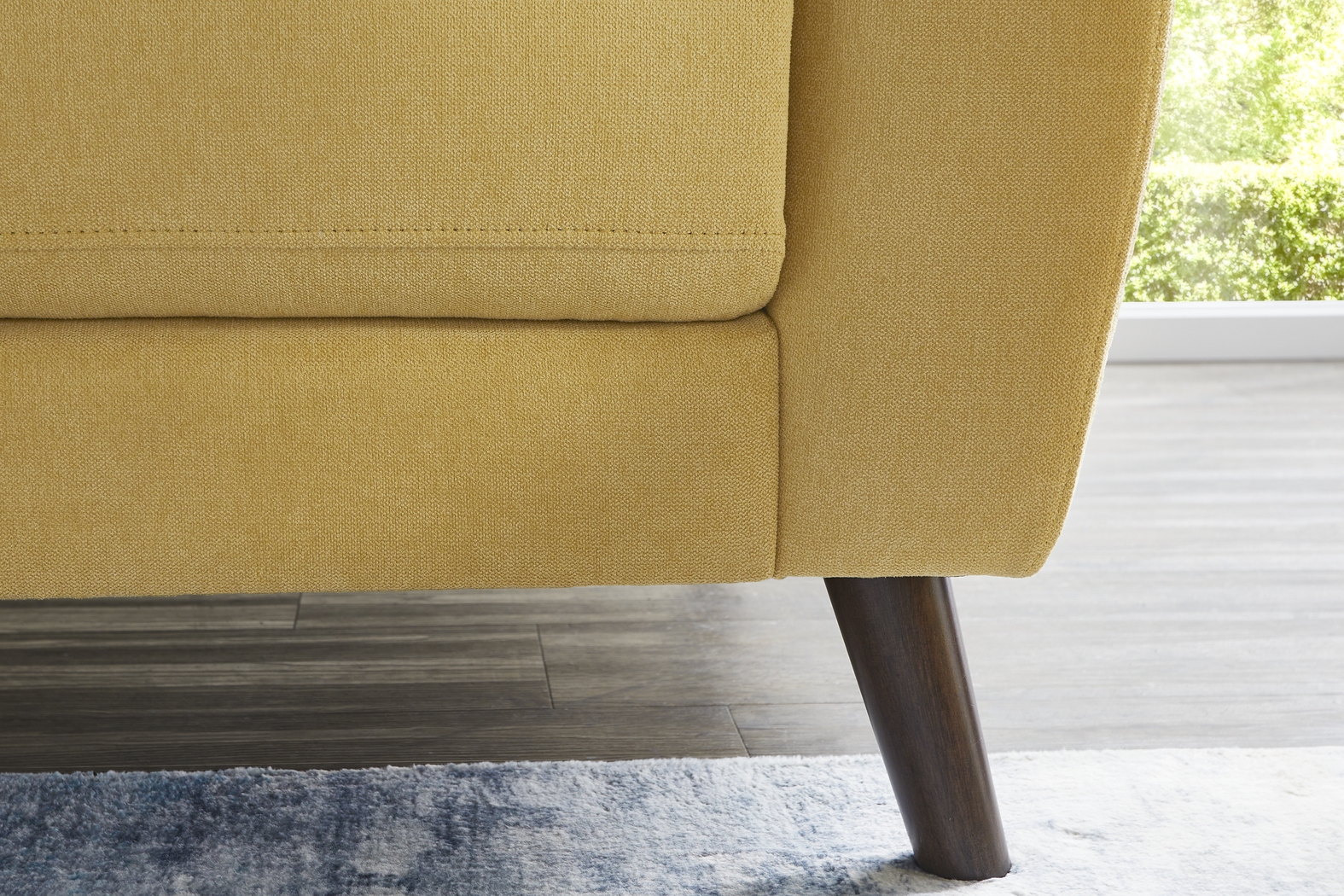 Claremont Heights Sunflower Loveseat - Thumbnail - Image 4