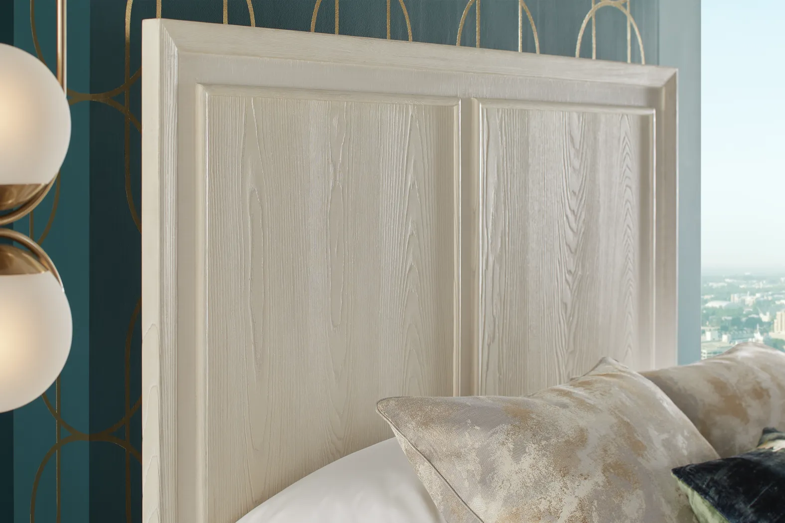 Clarissa White 3 Pc King Panel Bed - Thumbnail - Image 3