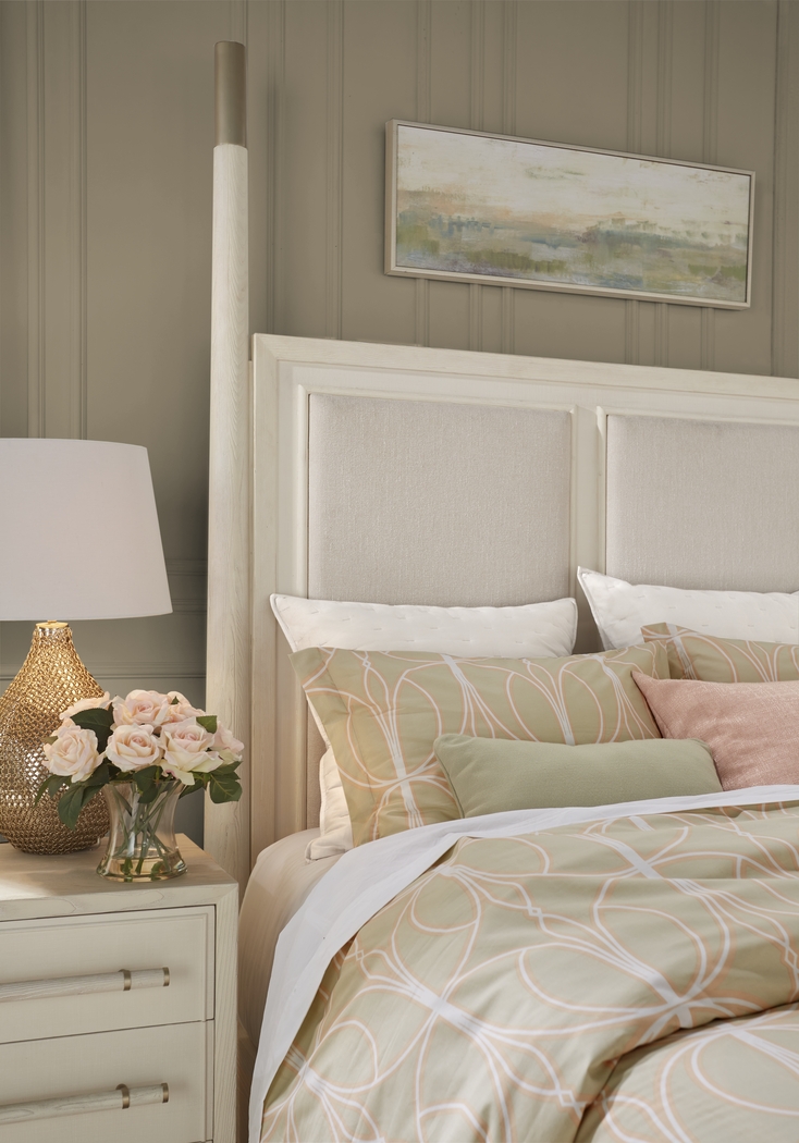 Clarissa White 3 Pc King Poster Bed - Thumbnail - Image 2