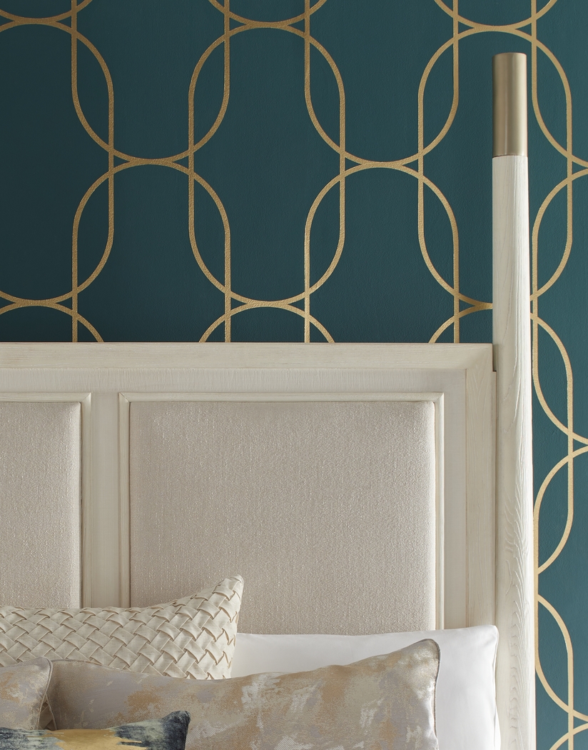 Clarissa White 3 Pc King Poster Bed - Thumbnail - Image 3