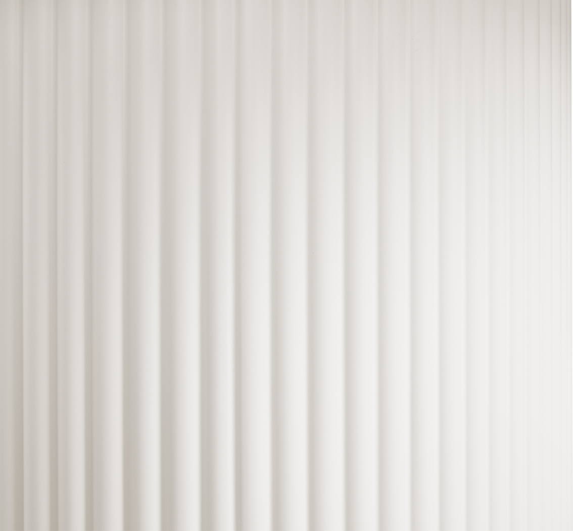 Claudelands White Cocktail Table - Thumbnail - Image 2