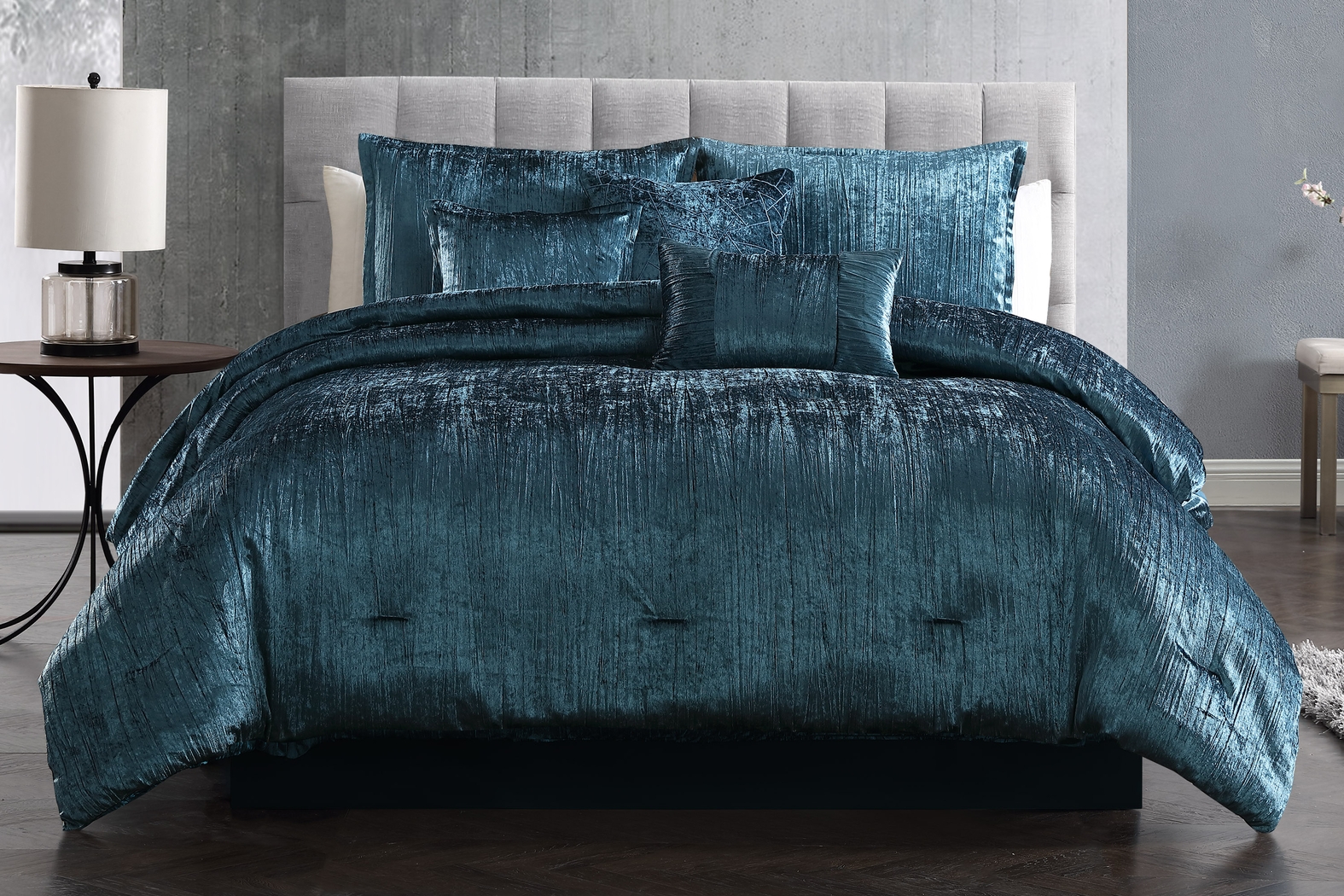 Cliffland Blue 7 Pc Queen Comforter Set - Thumbnail - Image 1