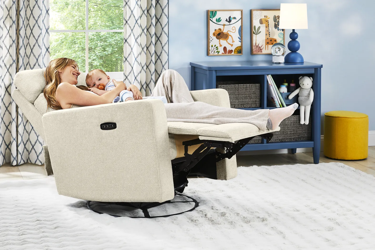 Clifton Gray Dual Power Swivel Glider Recliner - Image 5