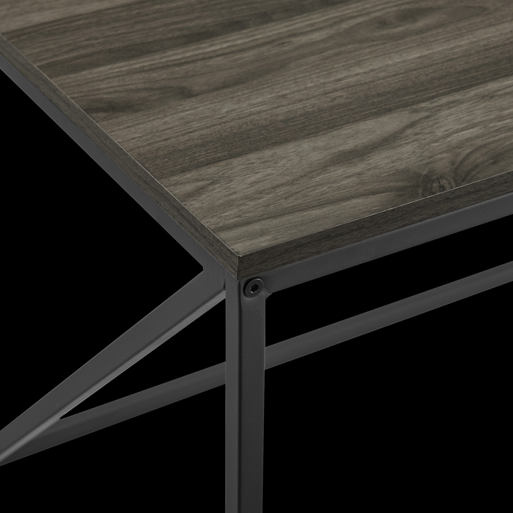 Clovercrest Gray Cocktail Table - Thumbnail - Image 3