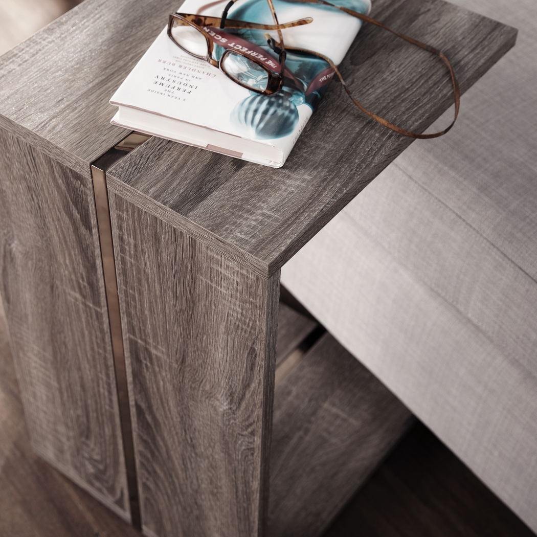 Cloverlawn Brown Accent Table - Thumbnail - Image 3