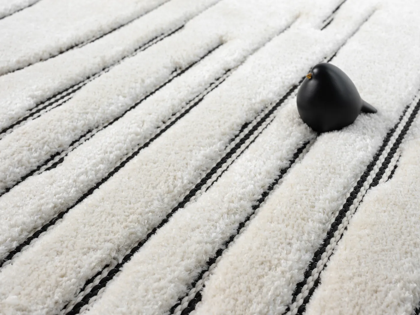 Coatidon Cream 8' x 11' Rug - Thumbnail - Image 5