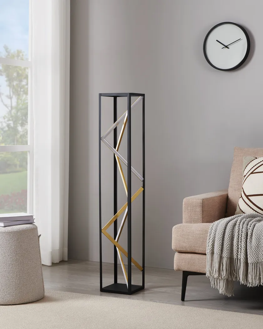 Cochrane Edge Black Floor Lamp - Thumbnail - Image 4