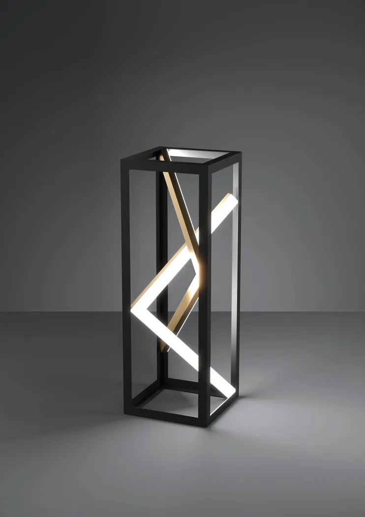 Cochrane Edge Black Lamp - Thumbnail - Image 4