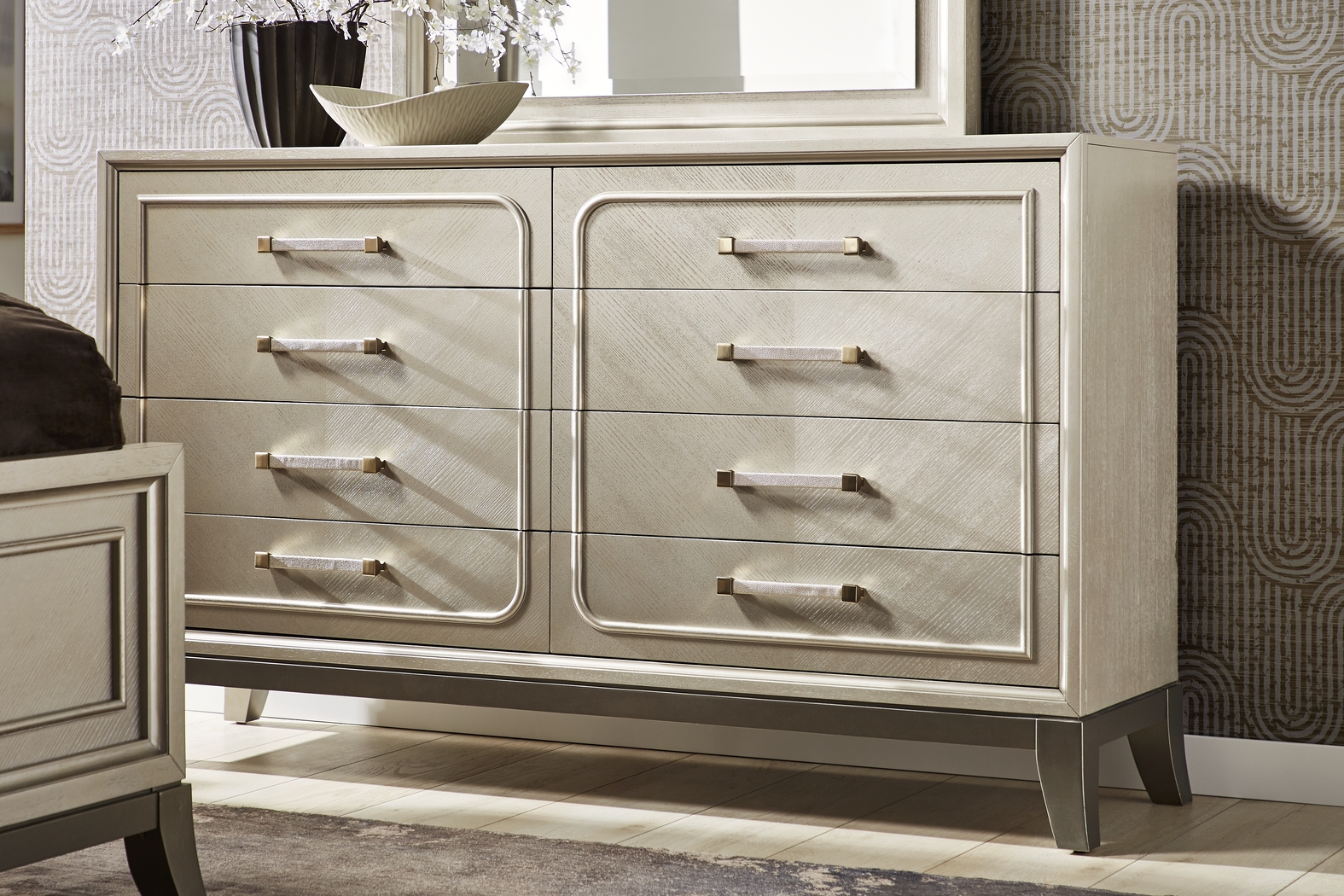 Colette Silver 7 Pc Queen Upholstered Bedroom - Thumbnail - Image 5