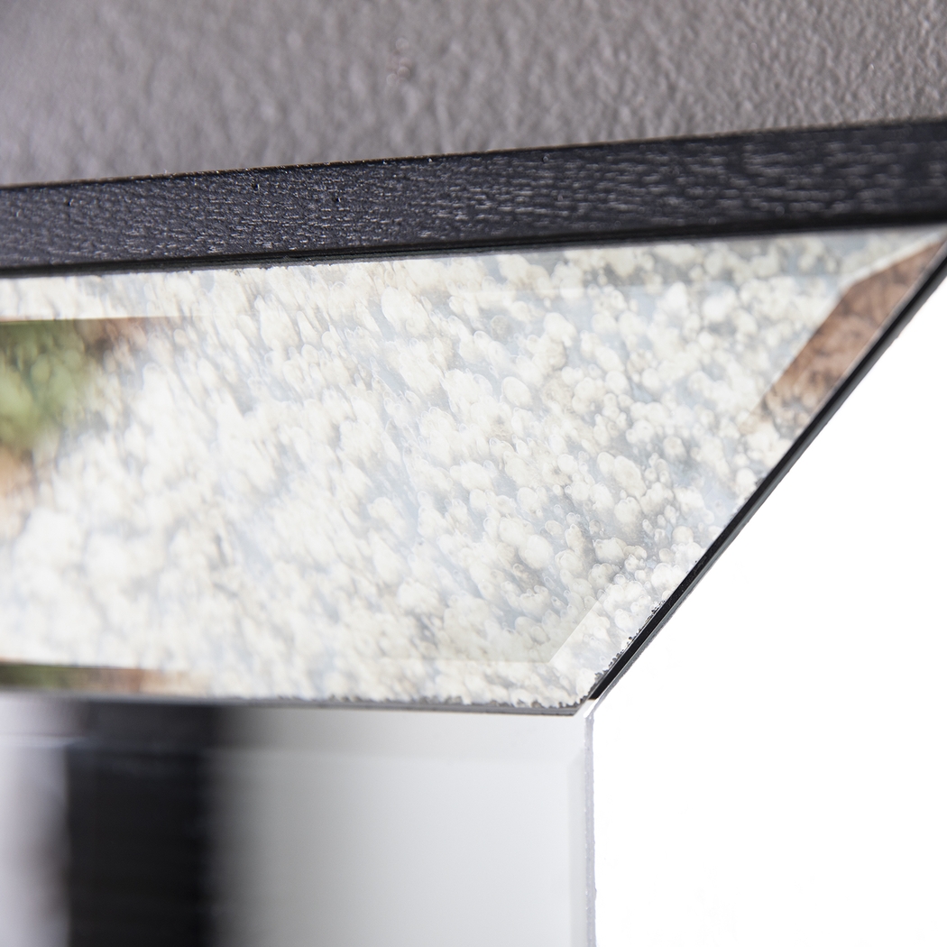 Colfax Black Mirror - Thumbnail - Image 2