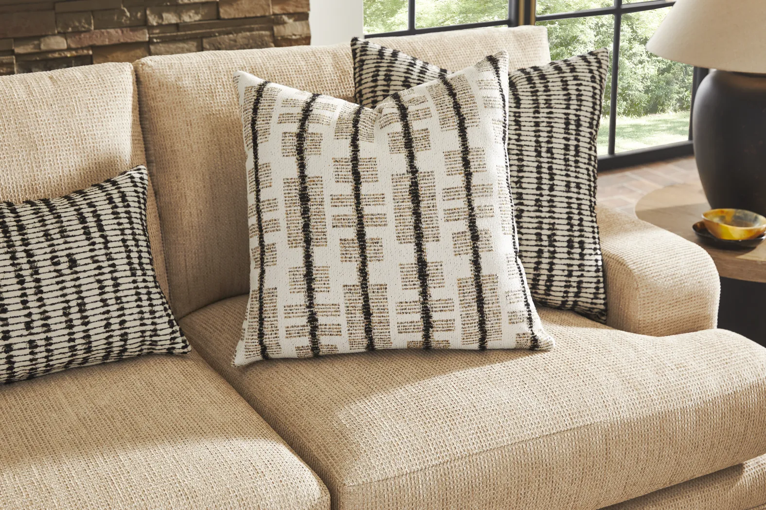 Conover Street Beige 5 Pc Living Room - Thumbnail - Image 6