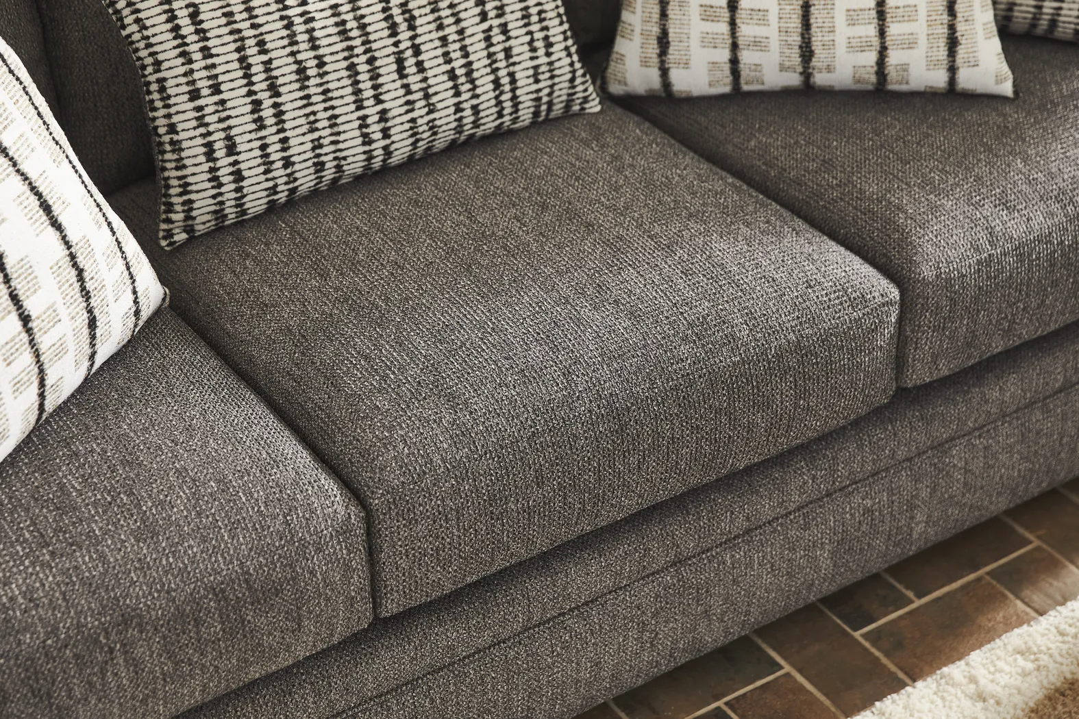 Conover Street Gray 8 Pc Living Room - Thumbnail - Image 5
