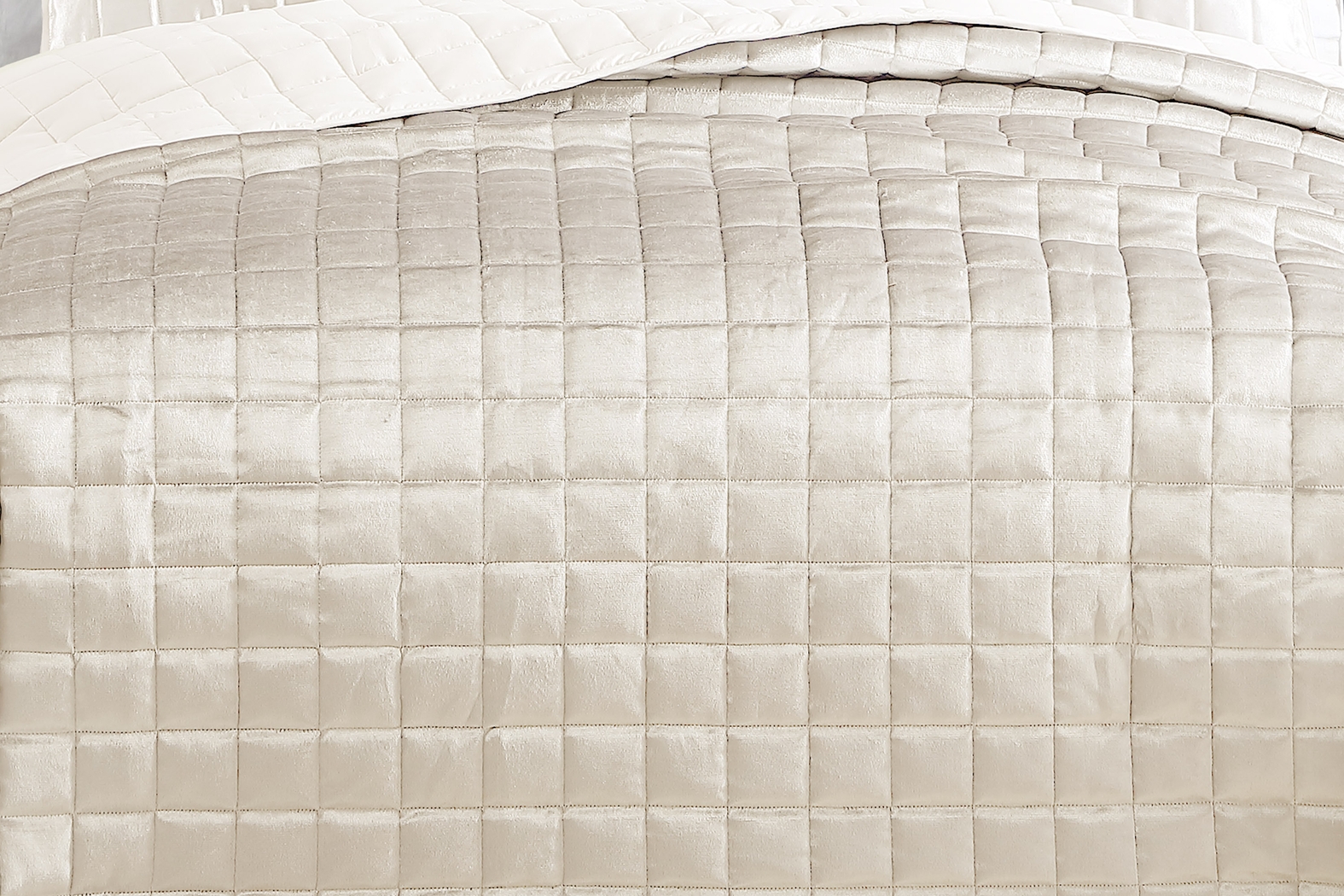 Constock White 3 Pc King Coverlet Set - Thumbnail - Image 2