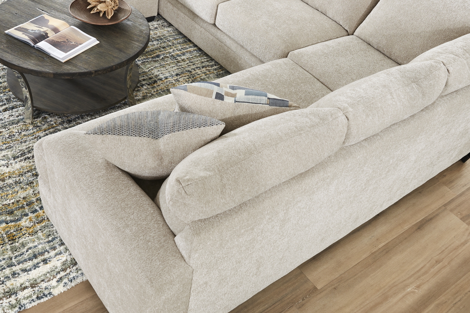 Copley Place Linen 2 Pc Gel Foam Sleeper Sectional - Thumbnail - Image 4