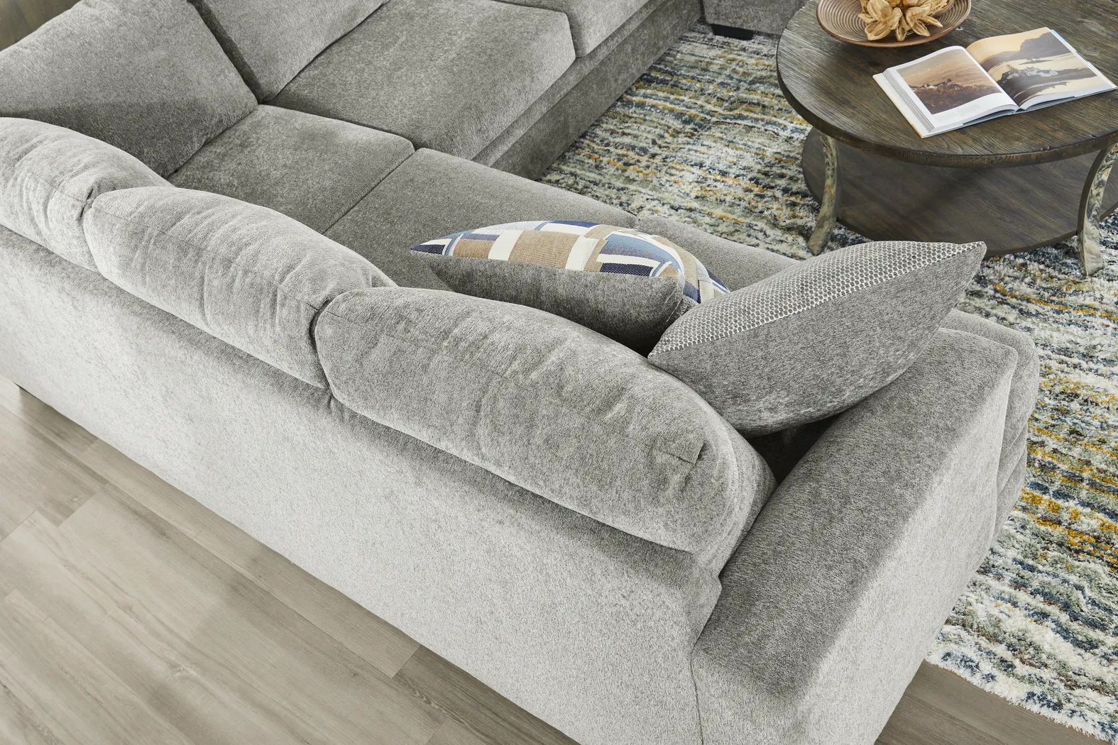 Copley Place Slate 2 Pc Gel Foam Sleeper Sectional - Thumbnail - Image 4