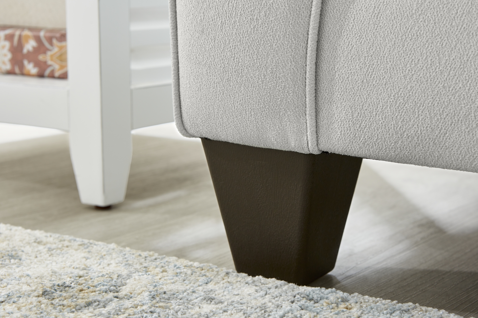 Coralville Gray 5 Pc Living Room - Thumbnail - Image 6