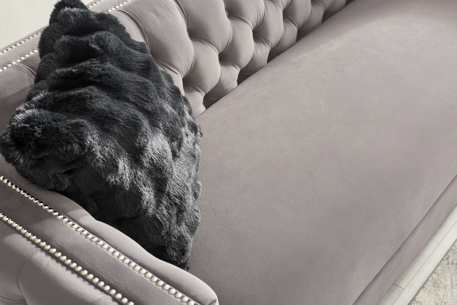 Corrella Gray 7 Pc Living Room - Thumbnail - Image 5