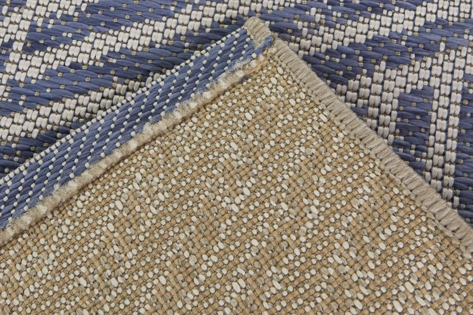 Cosgrove Chambray 7'10 x 10' Indoor/Outdoor Rug - Thumbnail - Image 4