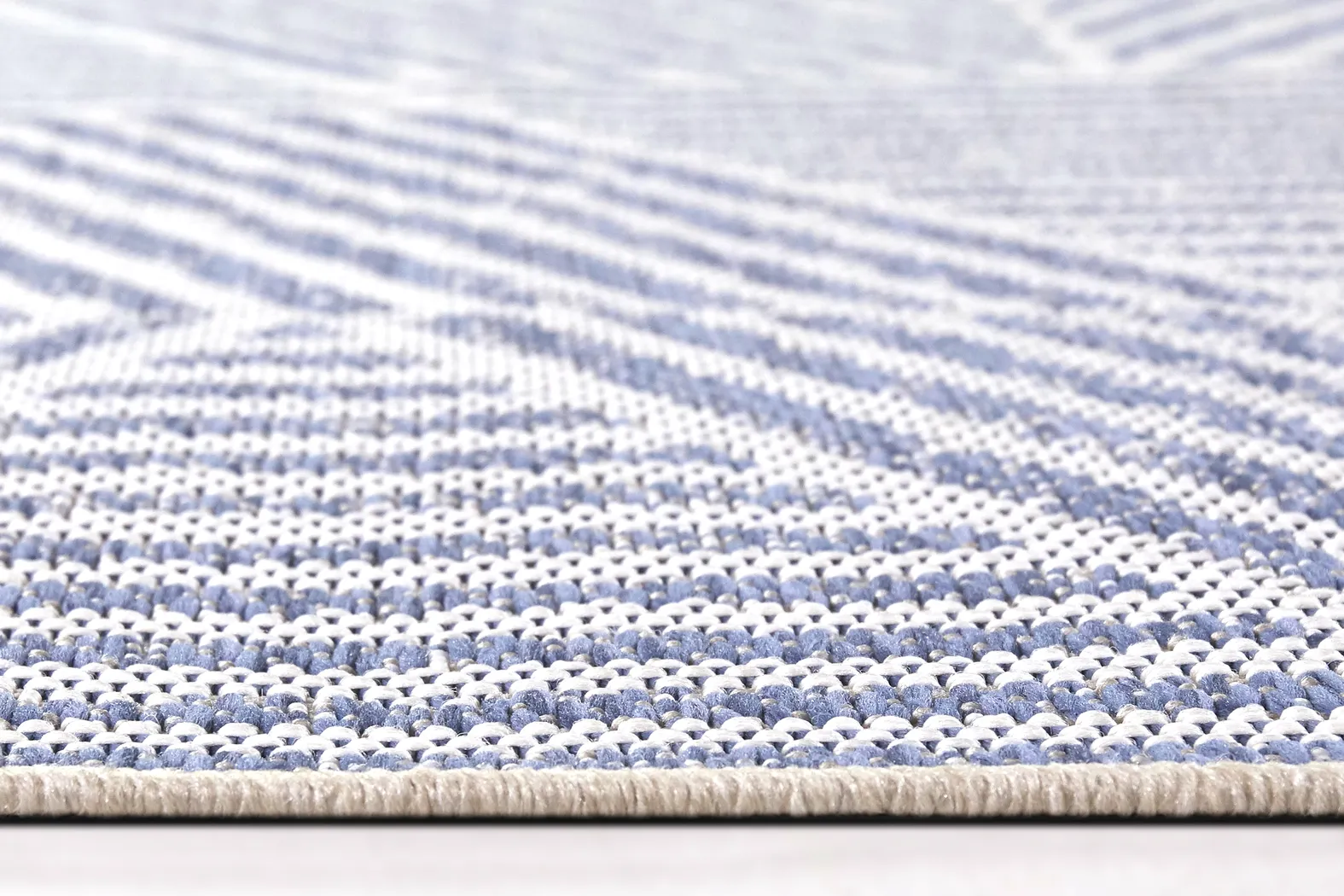 Cosgrove Chambray 7'10 x 10' Indoor/Outdoor Rug - Thumbnail - Image 5