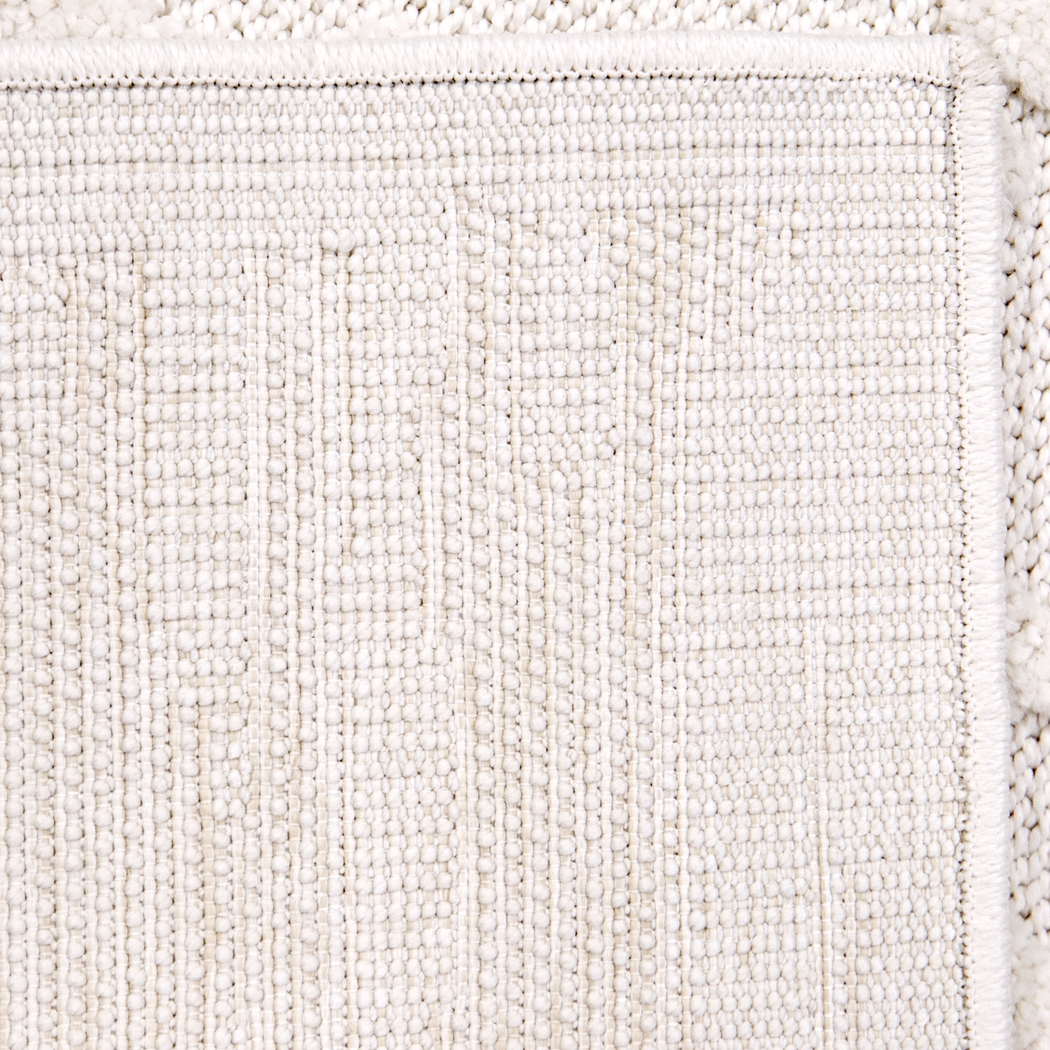 Counce White 5'3 x 7'6 Rug - Thumbnail - Image 5