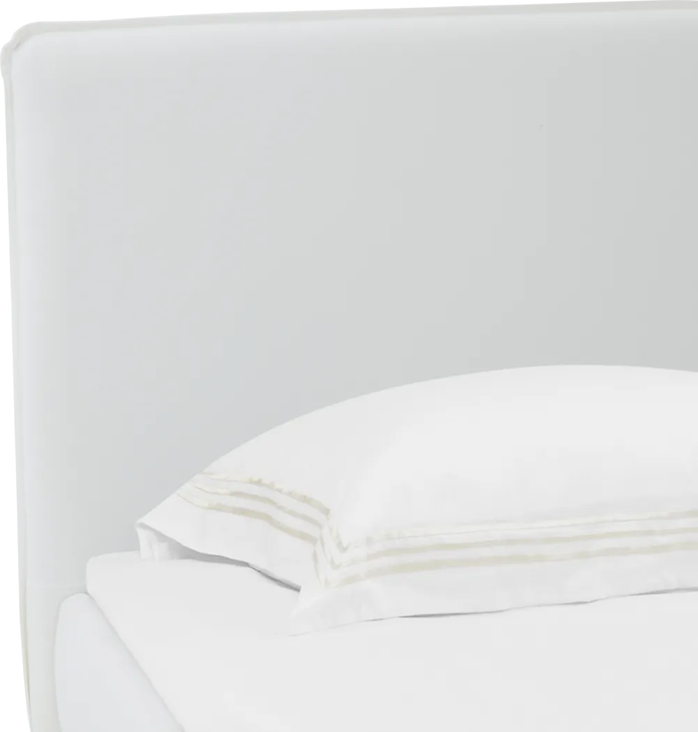 Craan White Queen Bed - Thumbnail - Image 4