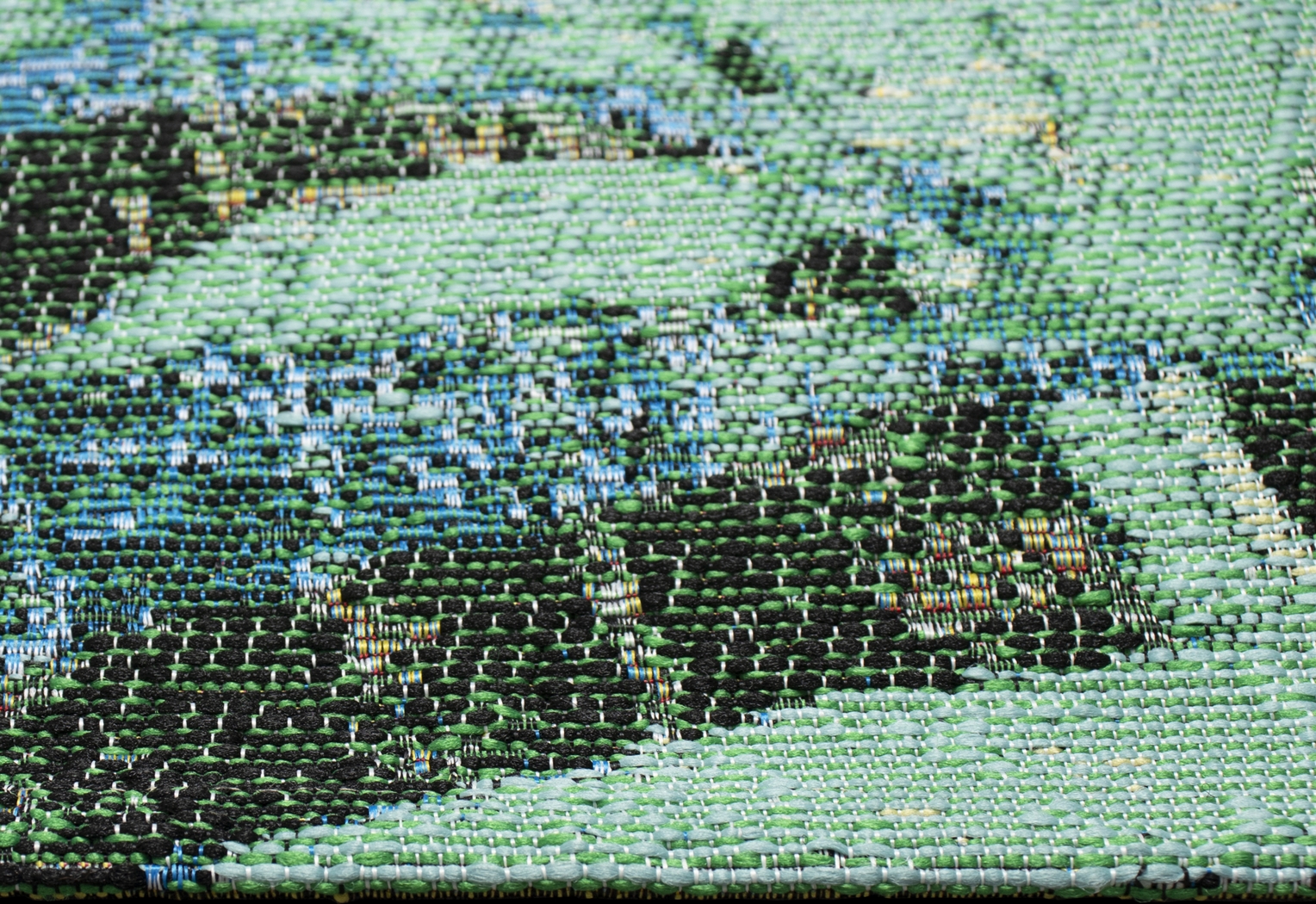 Creekani Blue 7'10 x 9'10 Indoor/Outdoor Rug - Thumbnail - Image 5