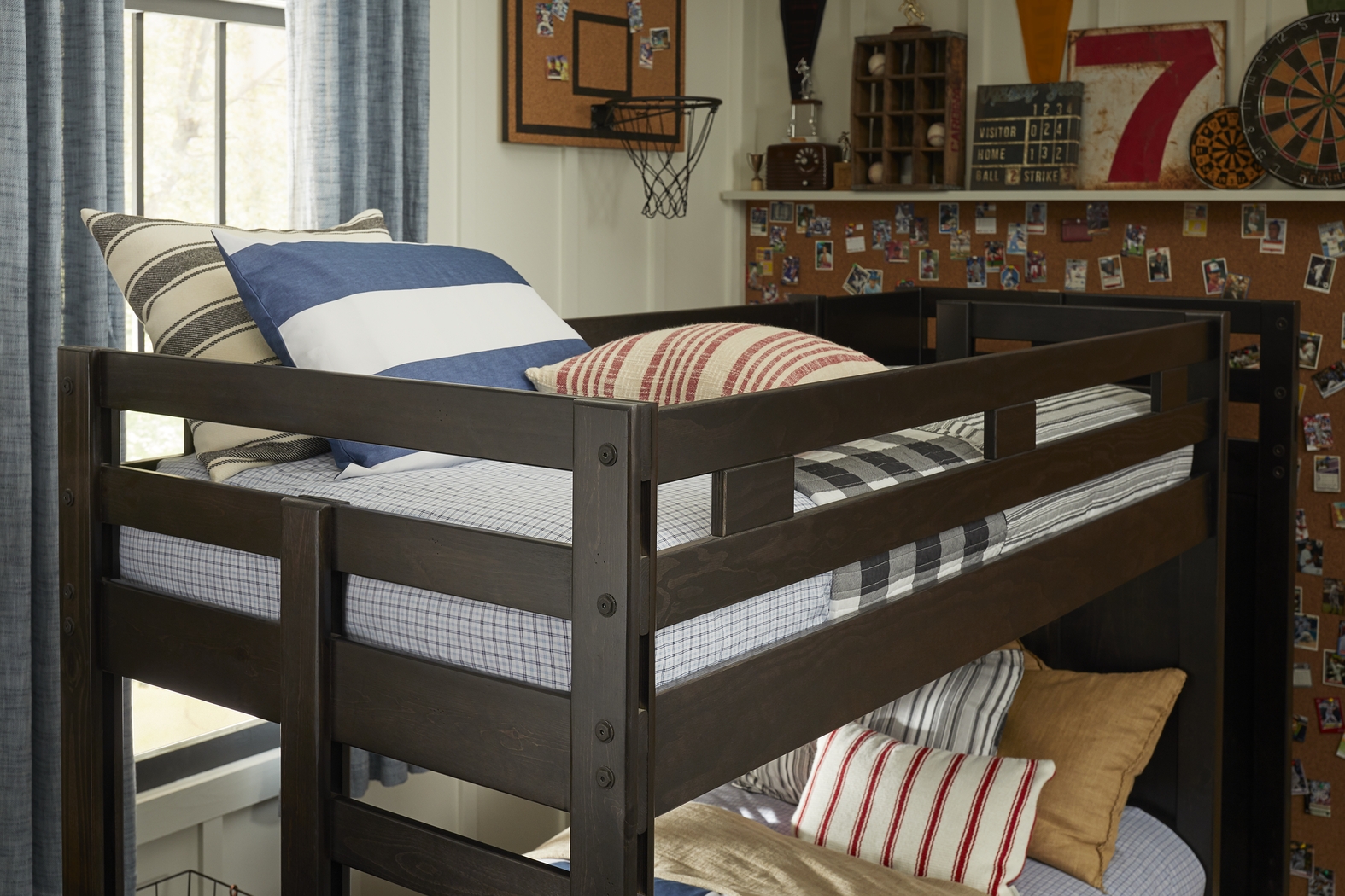 Creekside Charcoal Twin/Twin Bunk Bed - Thumbnail - Image 3