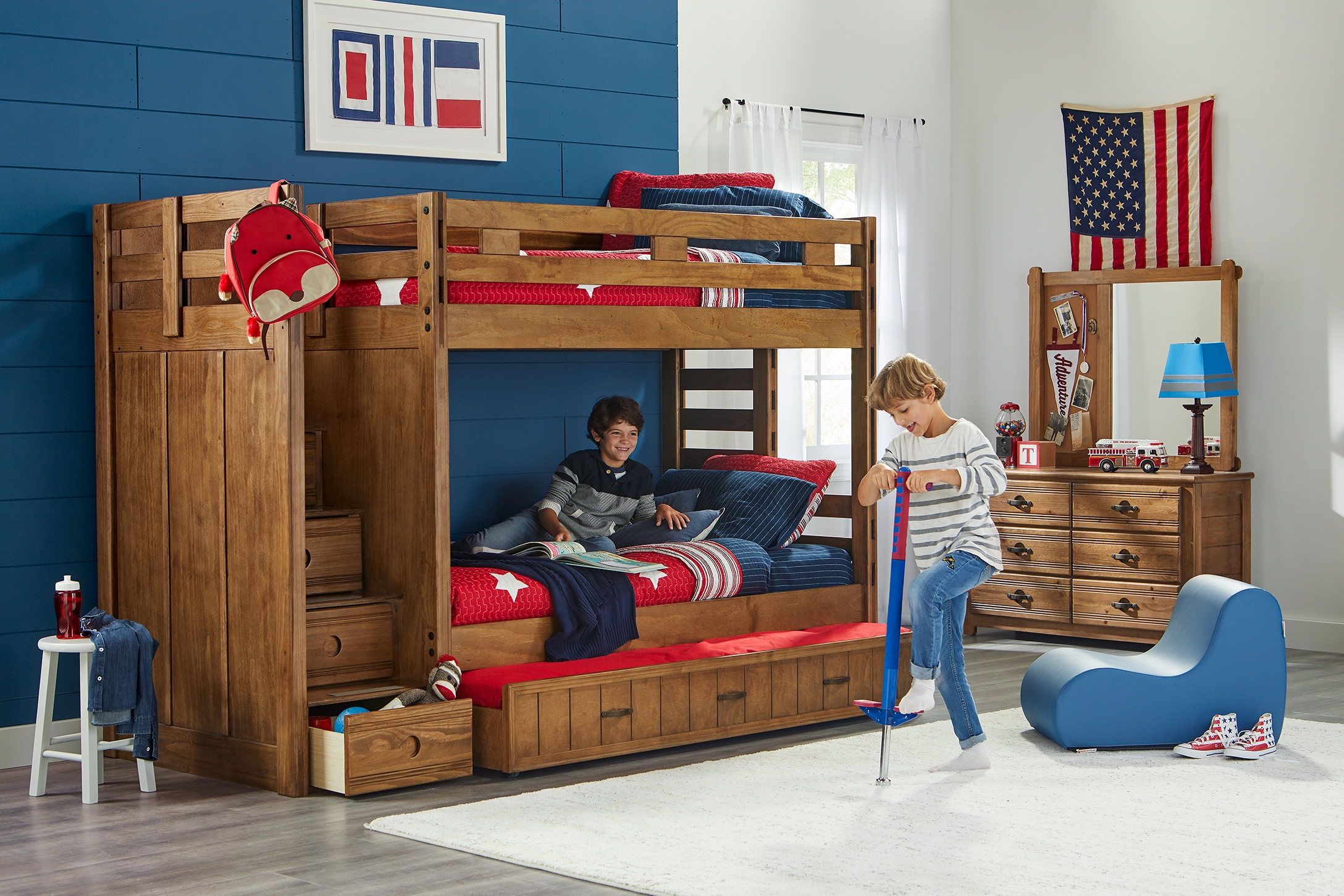 Creekside Chestnut Twin/Twin Step Bunk Bed - Thumbnail - Image 3