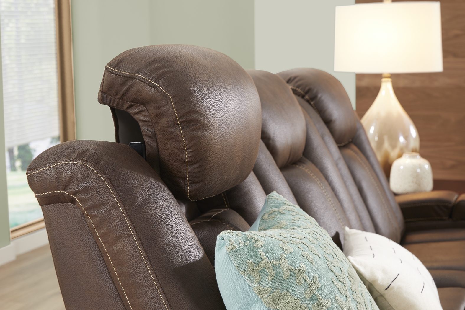 Crestline Brown 2 Pc Living Room with Dual Power Reclining Sofa - Thumbnail - Image 8