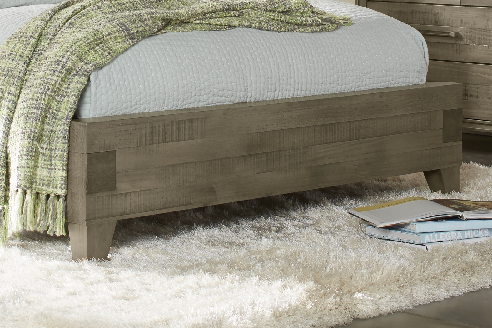 Crestwood Creek Gray 7 Pc King Panel Bedroom - Thumbnail - Image 5