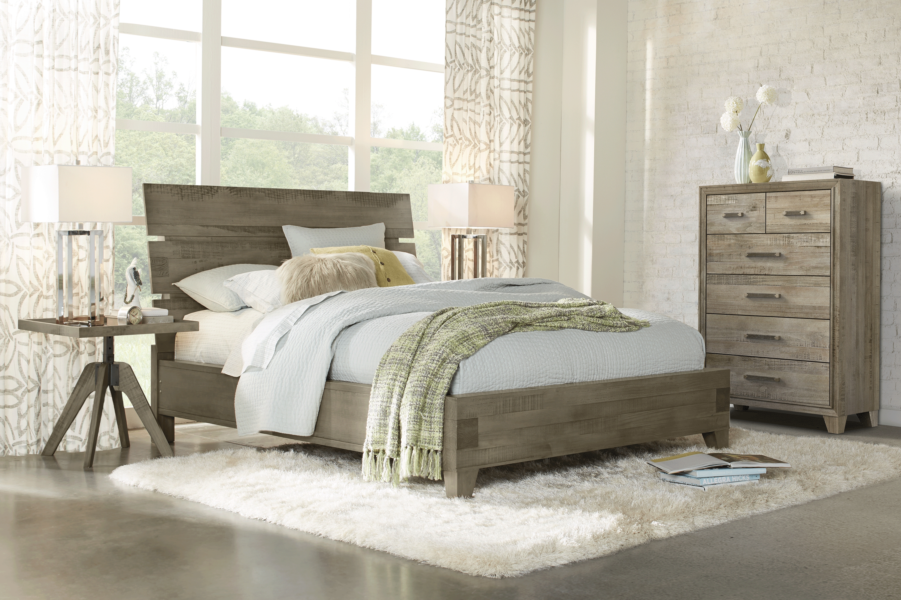 Crestwood Creek 5 Pc Gray Queen Bedroom Set With 3 Pc Queen Bed