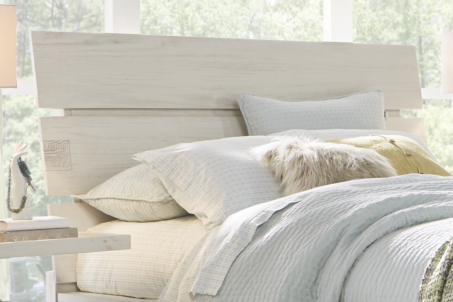 Crestwood Creek Ivory 3 Pc King Panel Bed - Thumbnail - Image 2