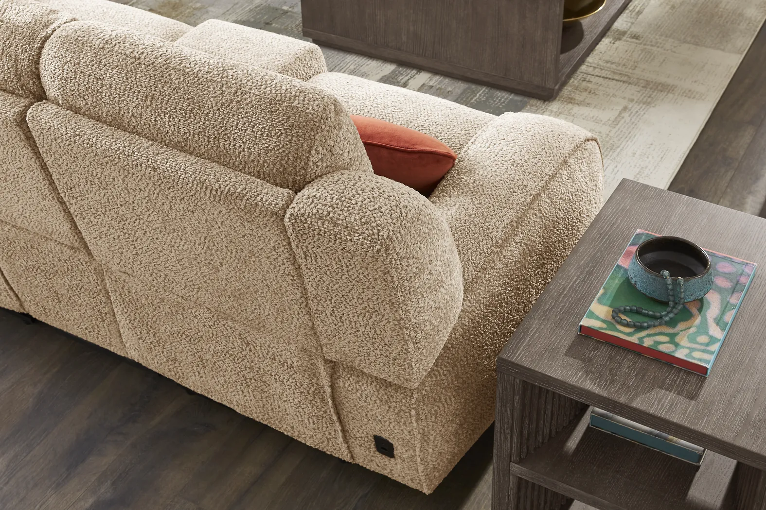 Crestwood Tan 7 Pc Dual Power Reclining Living Room - Image 14