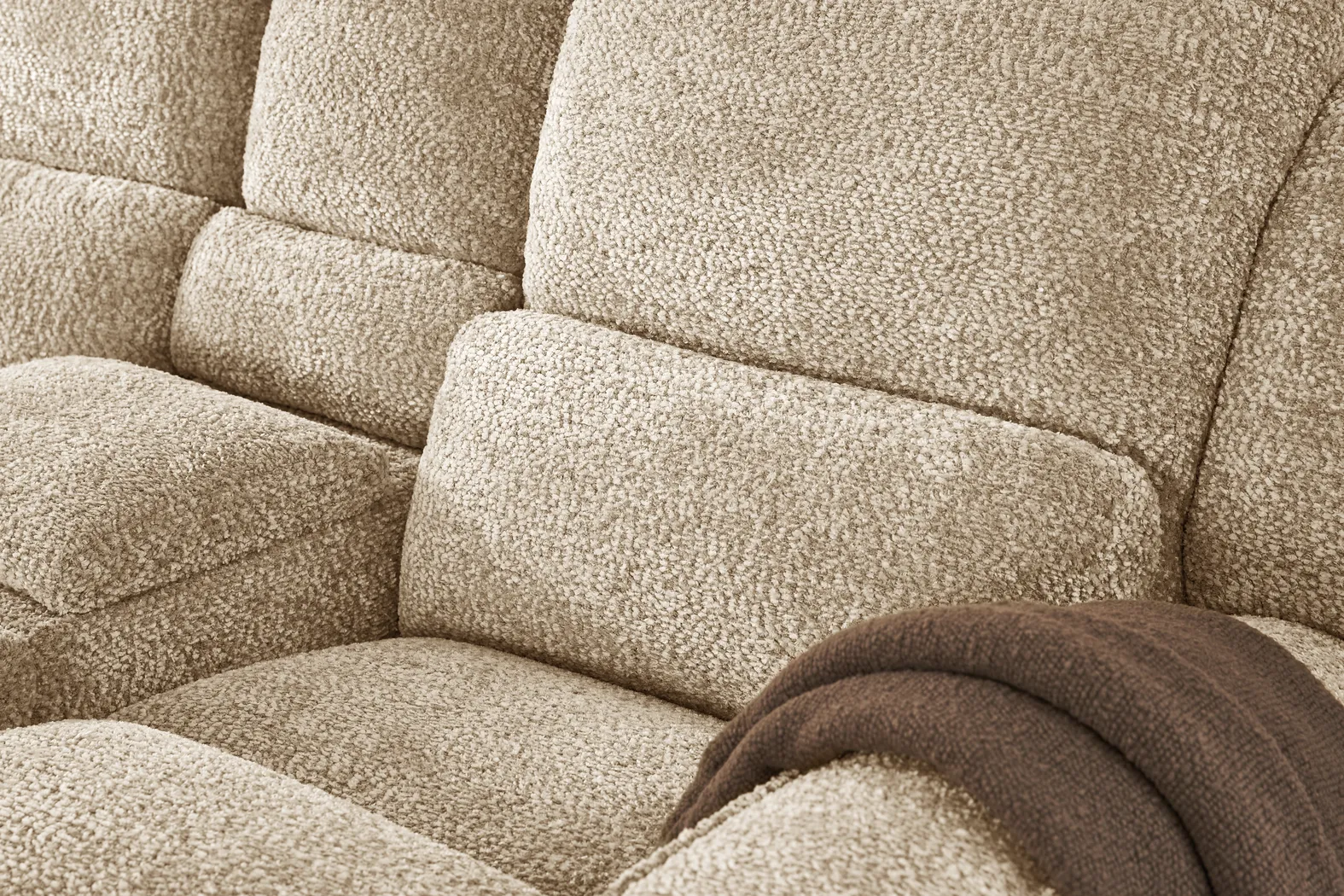 Crestwood Tan 7 Pc Dual Power Reclining Living Room - Image 15