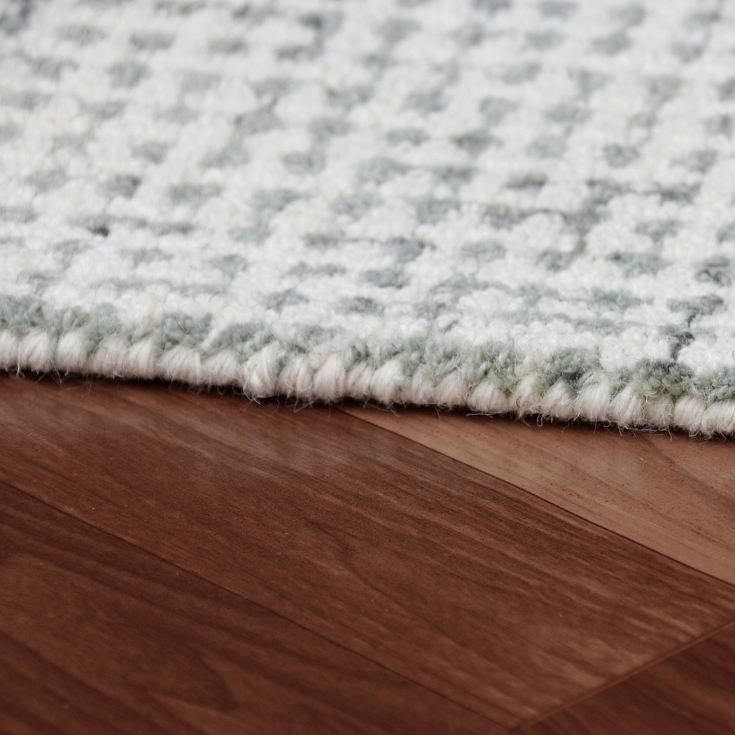 Croor Green 2'6 x 8' Runner Rug - Thumbnail - Image 3