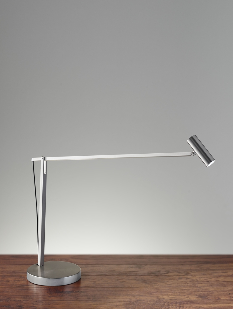 Crowson Silver Lamp - Thumbnail - Image 3