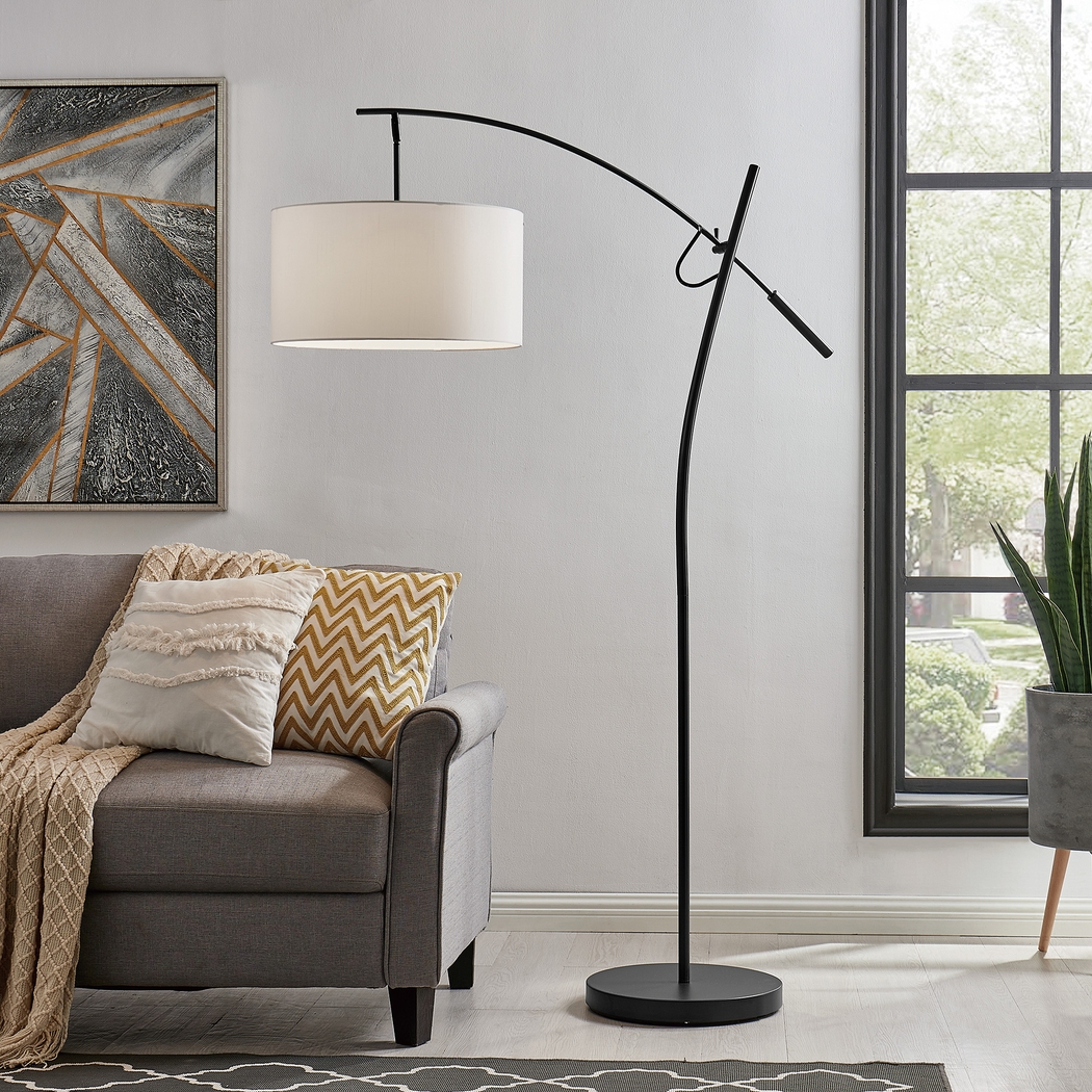 Curtner Court Black Floor Lamp - Thumbnail - Image 3