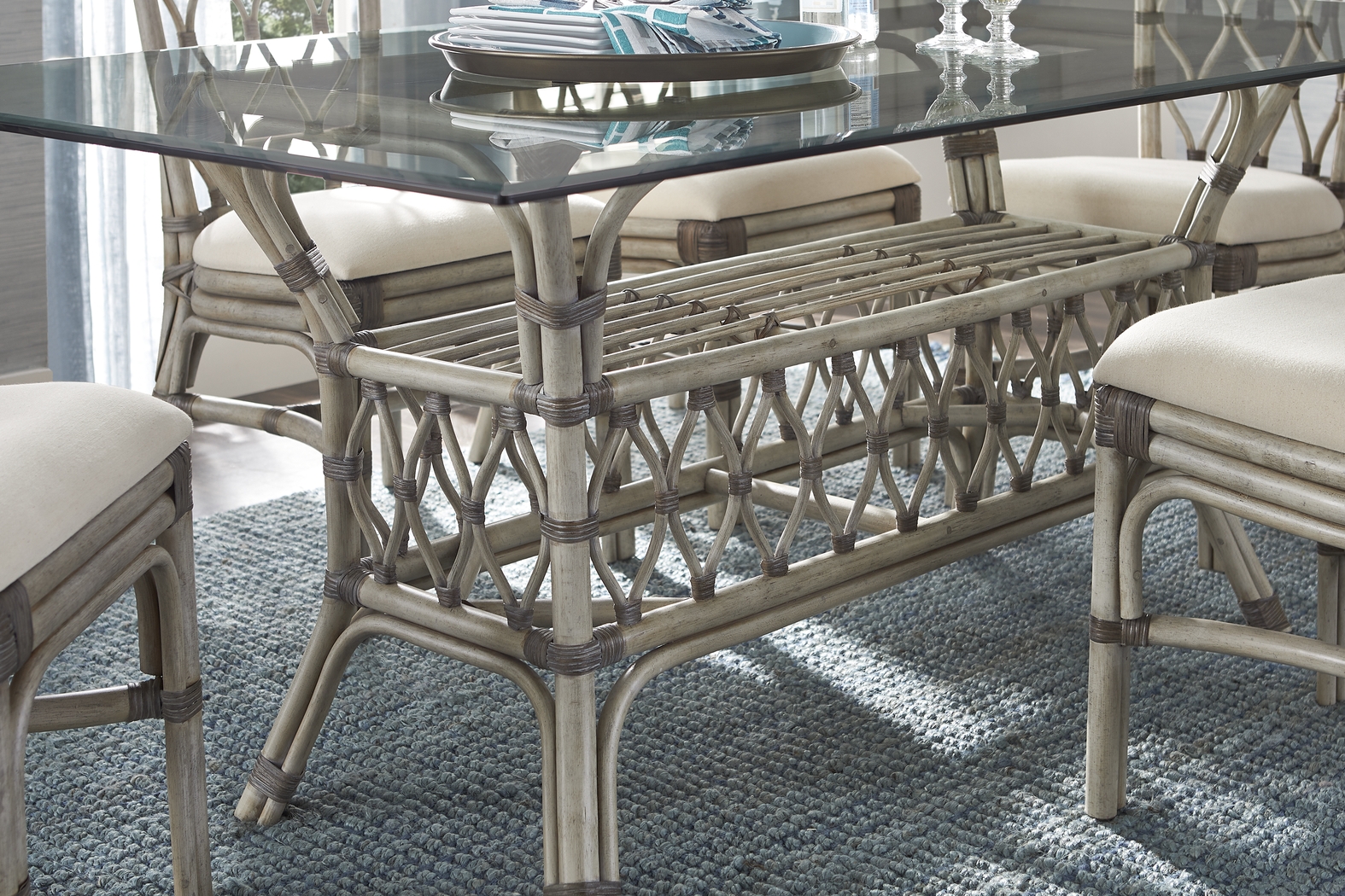 Cypress Cove Gray Rectangle Dining Table - Thumbnail - Image 4
